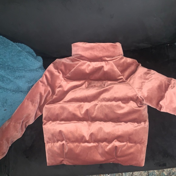 SOLD velvet puffer jacket size small - Picture 7 of 8